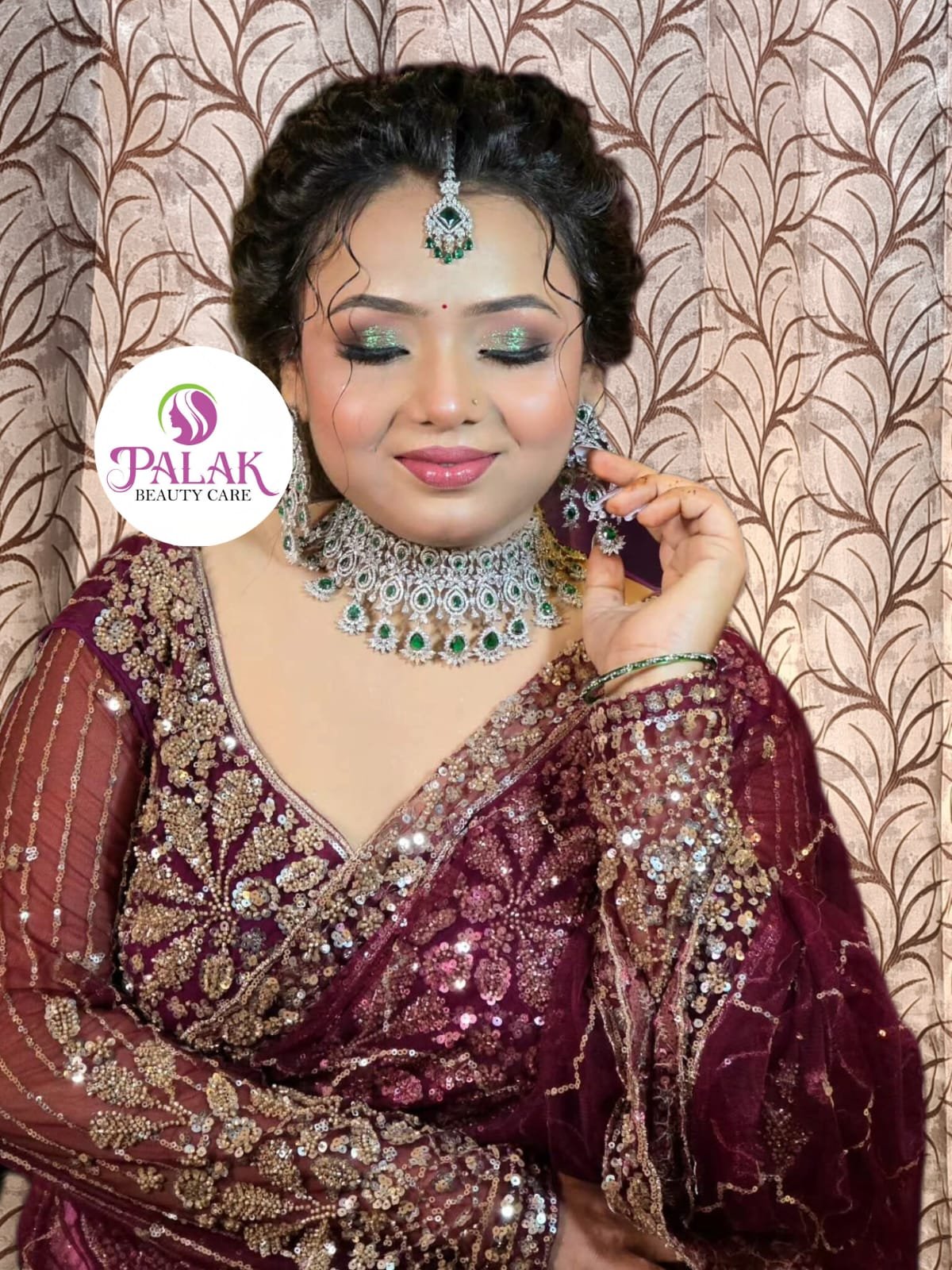 hd bridal makeup in palak parlour morar gwalior